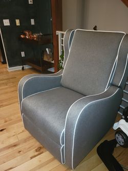 Angel on sale line recliner