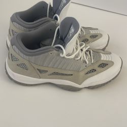 Size 11 - Air Jordan 11 Retro IE Low Light Orewood Brown