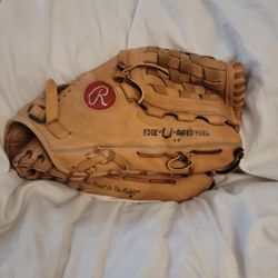 Rawlings XFG12 Baseball Glove – Vintage Leather Mitt