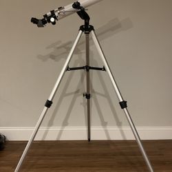Telescope 60 Refractor Like New