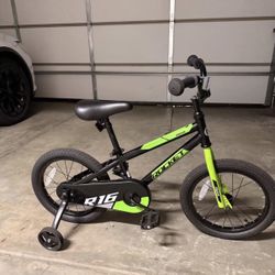 Boys bike with training wheels