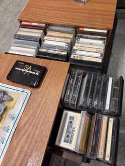 Re-recordable cassette tape tapes