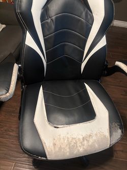 Gaming chair
