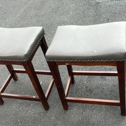 23”h 2 Leather Barstools