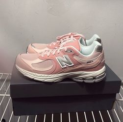New balance sneakers