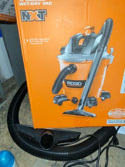 RIDGID NXT 12 Gallon Wet/Dry Vac