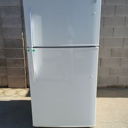 Kenmore Refrigerator 