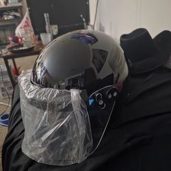 Motorcycle Helmet (Large)