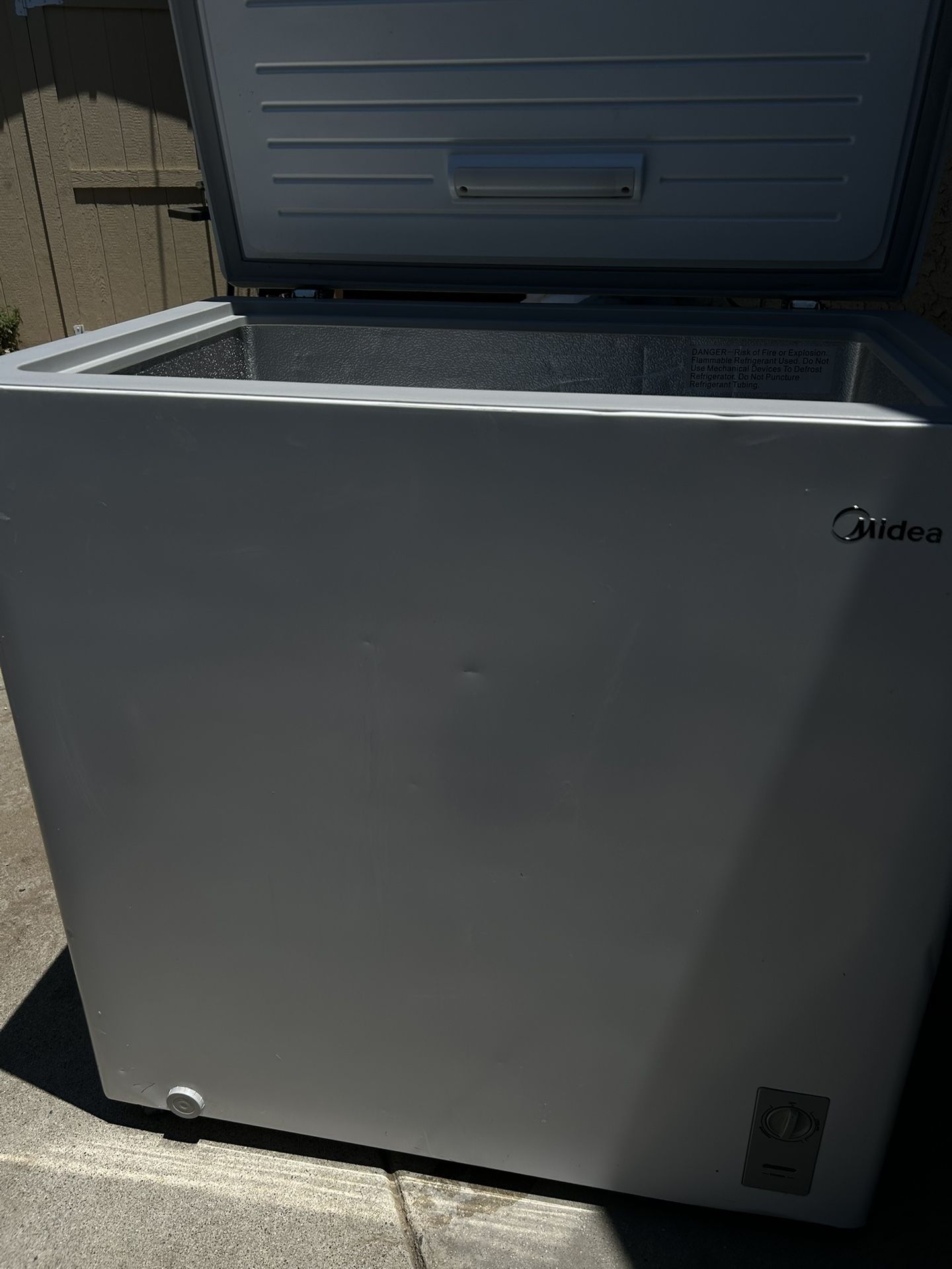 Freezer For Meats And Etc.