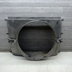 2011-2019 Chevy Silverado 2500HD 6.0L Fan Shroud OEM PART