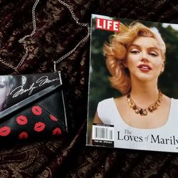 $25 Marilyn Monroe Unused Clutch Purse & LIFE mag . See Photos! Magazine Great For Posters