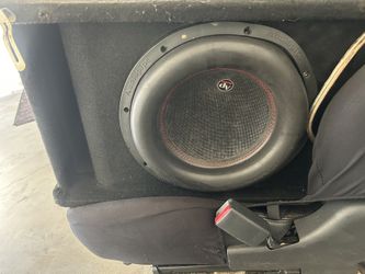 10inch Audiopipe With Amps And Bettery