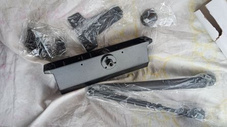 Dynasty Series 1614 Door Closer__ new