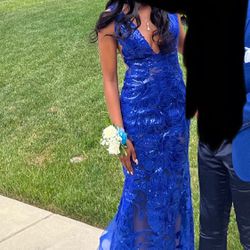blue jovani prom dress!!