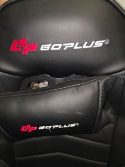 Go plus gaming chair w built in massager used great condition