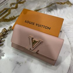 Louis Vuitton Wallet 