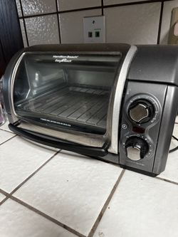 Hamilton Beach Easy Reach Toaster Oven