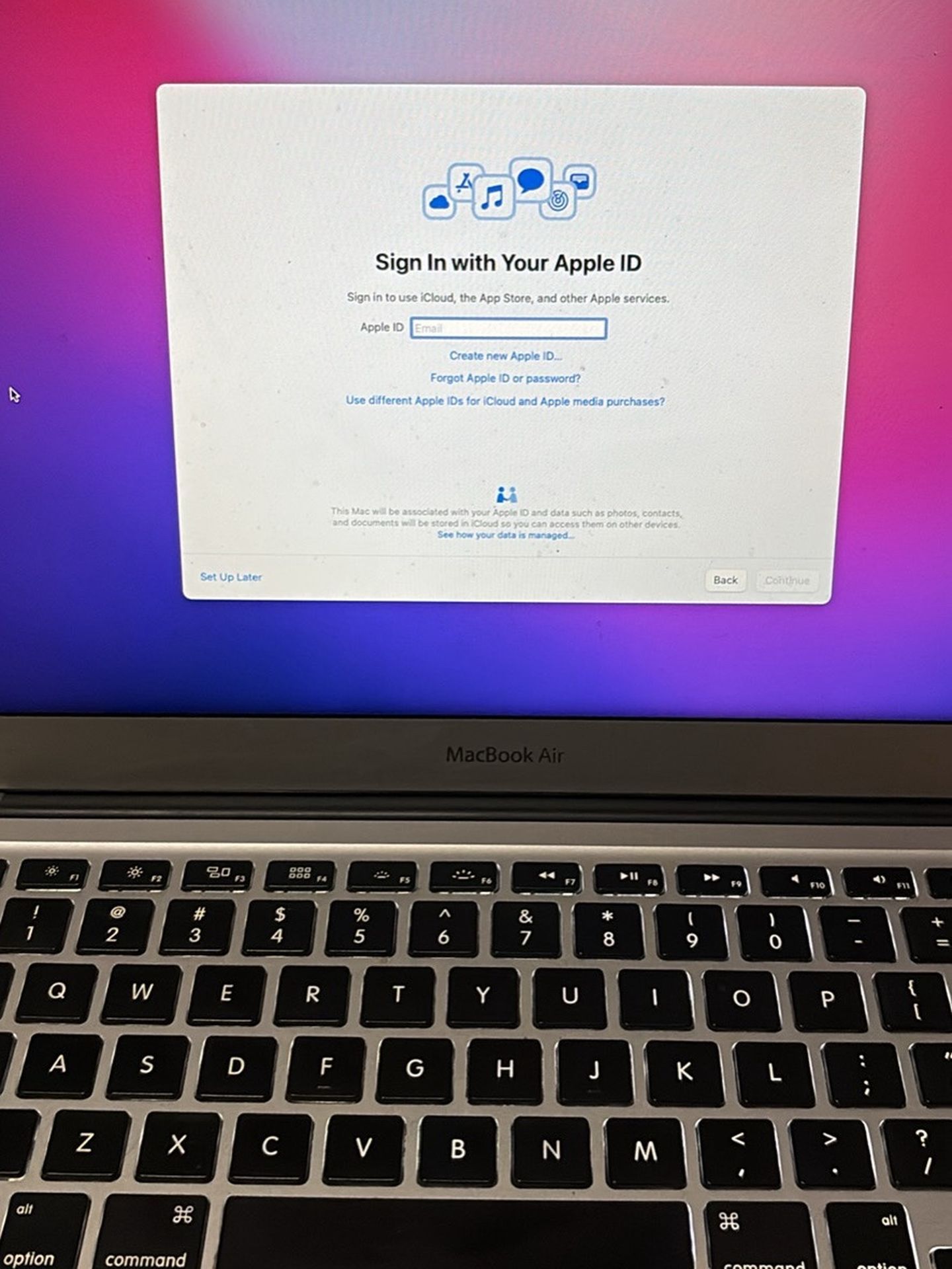MacBook Air (13-inch, 2017)