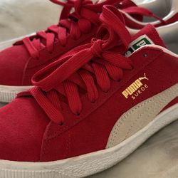 Red Puma Suede Shoes (6.5 W)