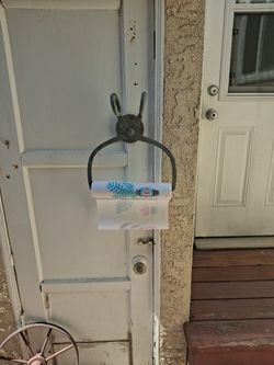 Yard Art Paper Towel Holder