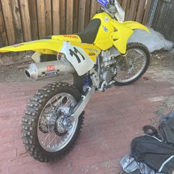 2005 Suzuki DRZ 400e  