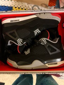 Jordan retro 4 bred