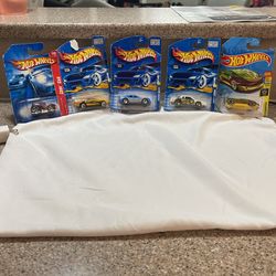 ((. VERY RARE. ) 5 HOT WHEELS.