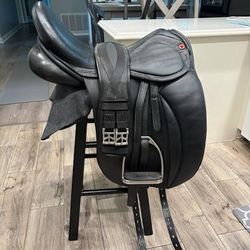 Dressage Saddle (Lemke) For Sale