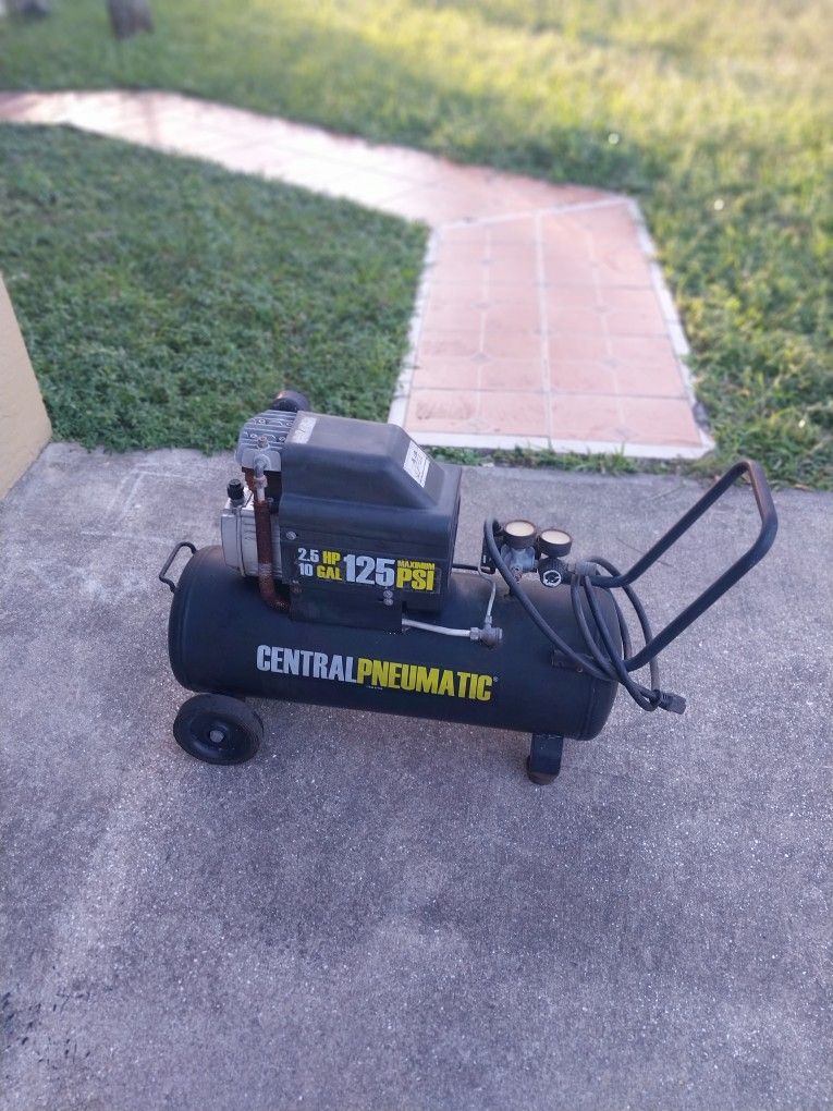 Air Compressor 