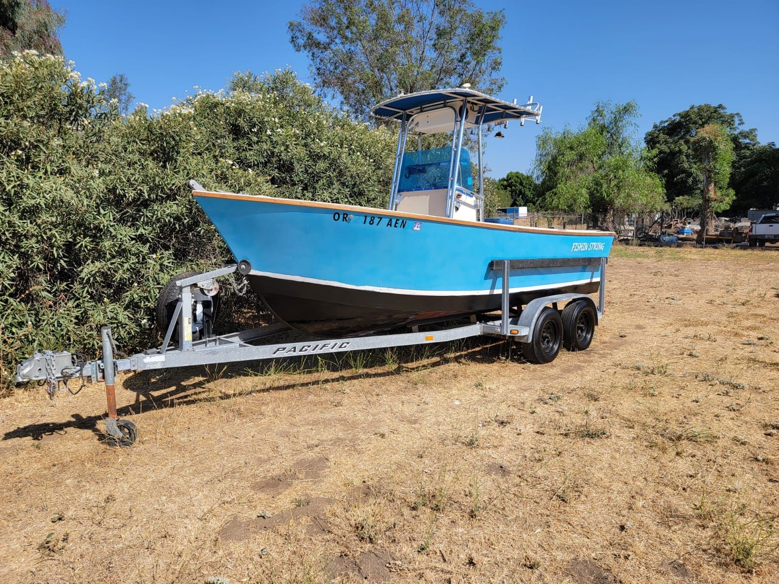 1985 Stringari 18 foot center counsel