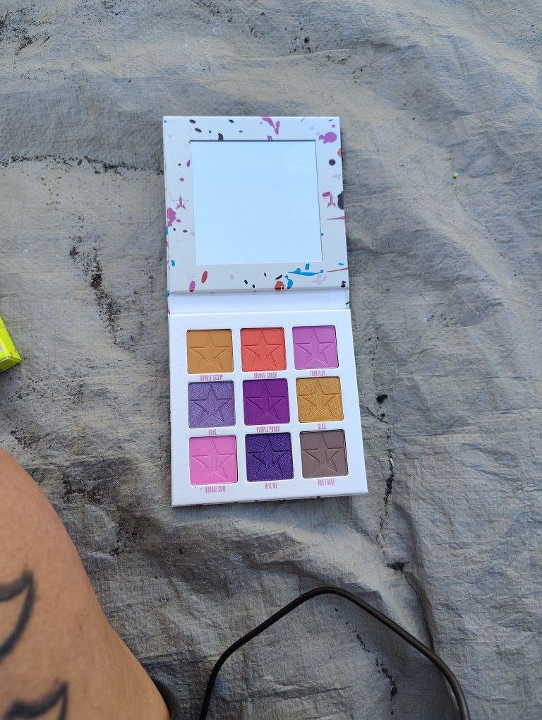 BRAND NEW JEFREE STAR PALETTES 