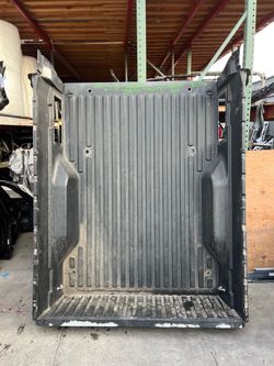 2016-2017-2018-2019-2020-2021-2022-2023 TOYOTA TACOMA PICK UP BOX 6’0 FT OEM USED #12168