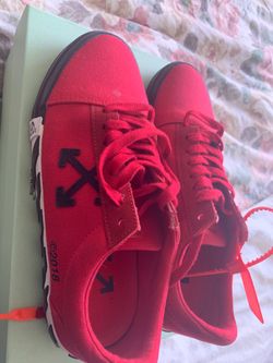 Off white men sneakers sz 43