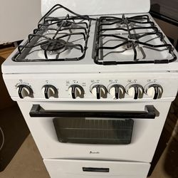 24” gas stove