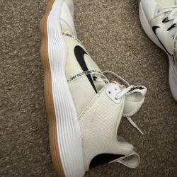 Men’s Nike volleyball Shoes