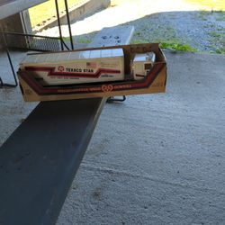 1984 Texaco Transporter