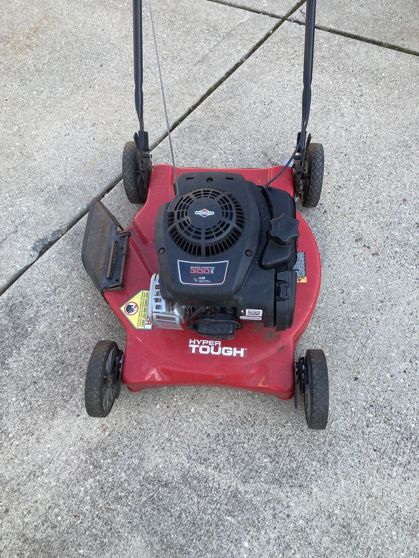 21 in. 140 cc Briggs and Stratton Gas Push Hyper Tough Lawn Mower