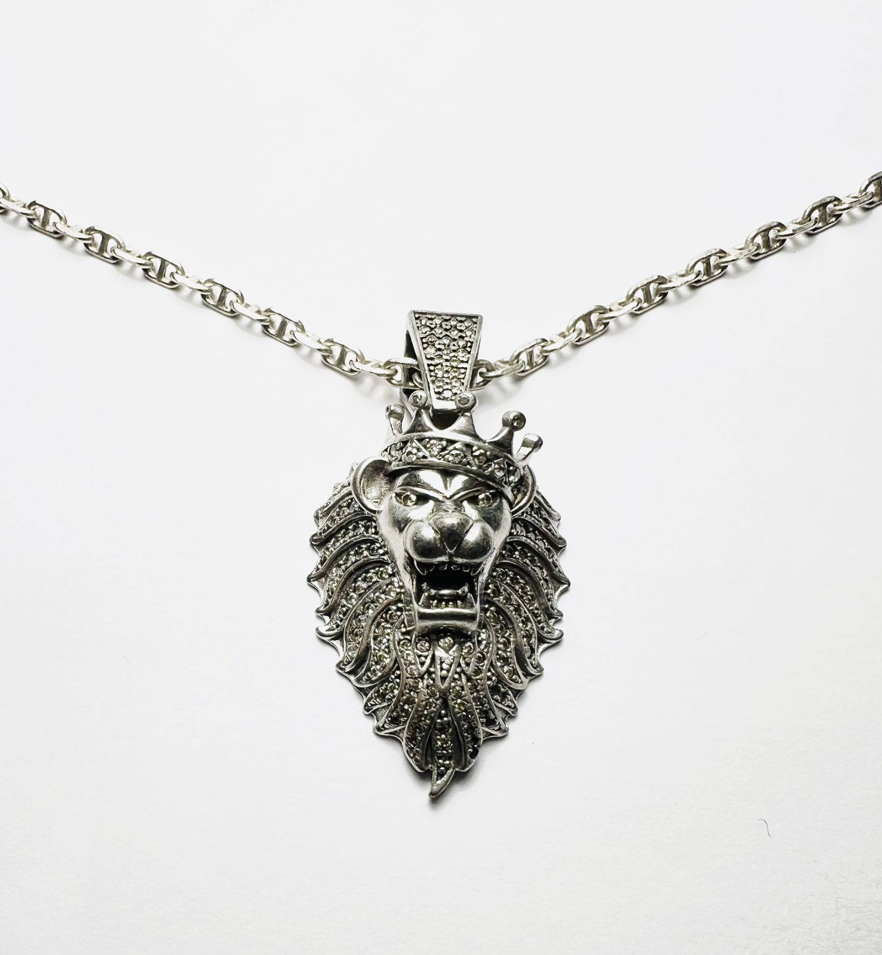 SOLID 925 SILVER ICED OUT “LION HEAD” PENDANT With Anchor Chain 22inch