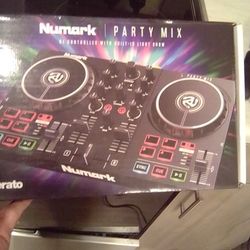 Numark Party Mix