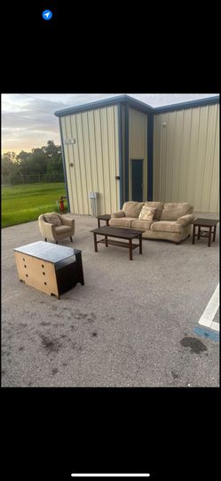 Living Room Set (Free Delivery)