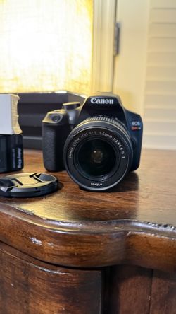 Camera Canon EOS Rebel T6 Digital