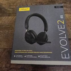 Jabra Evolve2 65 UC Wireless Headphones with Link380a, Stereo, Black – Wireless Bluetooth Headset for Calls and Music, 37 Hours of Battery Life