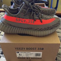 Yeezy Beluga Sz 5.5 VNDS