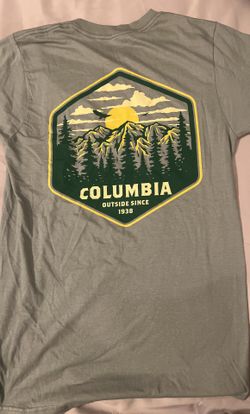 Columbia graphic Tee - Men Small