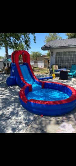 New in box Inflatable water park slide pool with blower