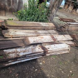 1800's Antique Barn Wood  Doors And Windows Approximately 500sq Ft Of Board 