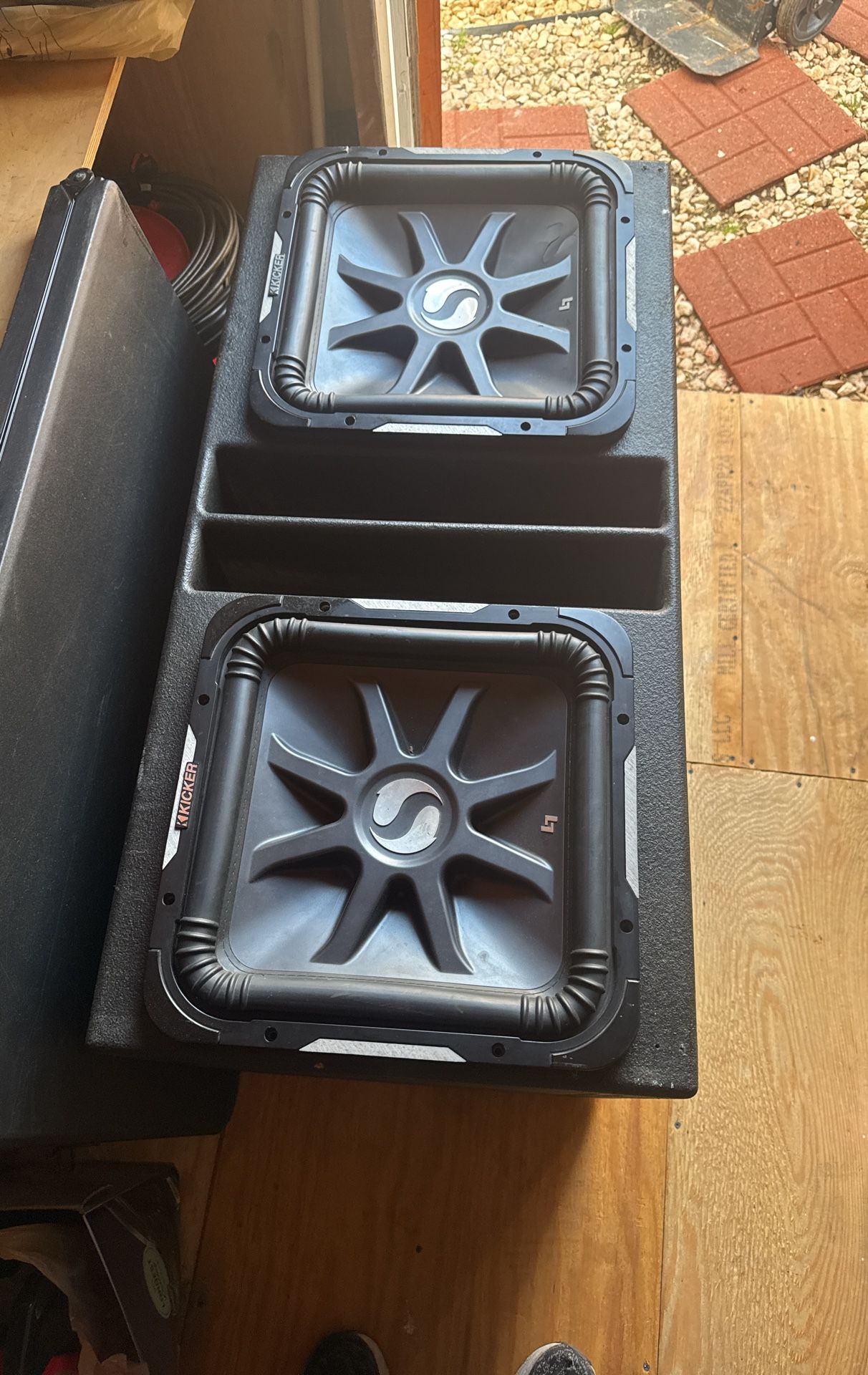 Pro Bass Box 215SQSPB
