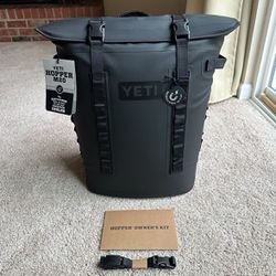 New YETI Hopper M20 Backpack Cooler - Black
