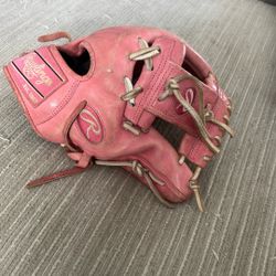 Baseball Glove 