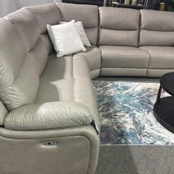 OM• $38 Initial • Brand New Narwall Reclining Sectional 